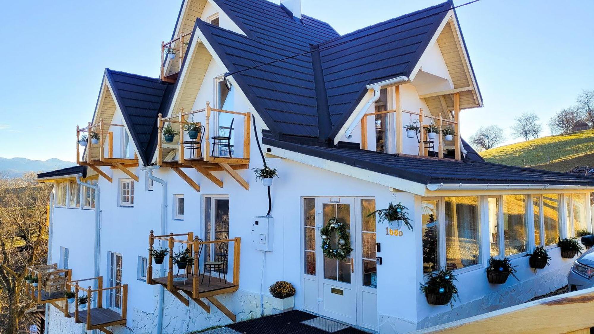Carpathia Magic -Adults Only Villa Peștera Bagian luar foto