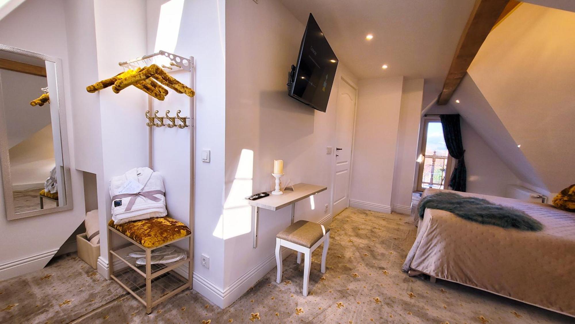 Carpathia Magic -Adults Only Villa Peștera Bagian luar foto